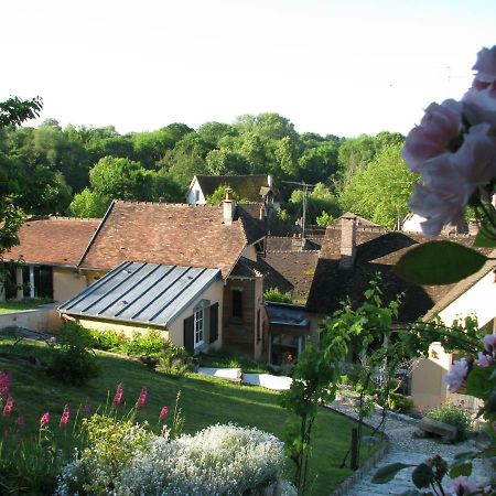 Le Clos Du Point De Vue Hotel Montigny-sur-Loing Exterior foto