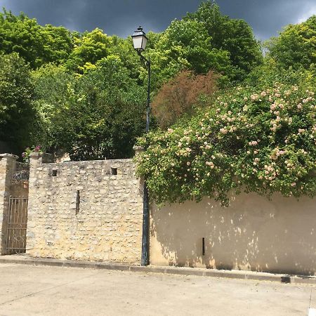 Le Clos Du Point De Vue Hotel Montigny-sur-Loing Exterior foto