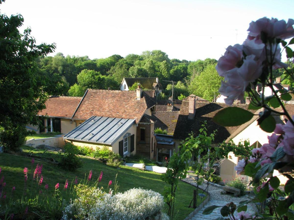 Le Clos Du Point De Vue Hotel Montigny-sur-Loing Exterior foto