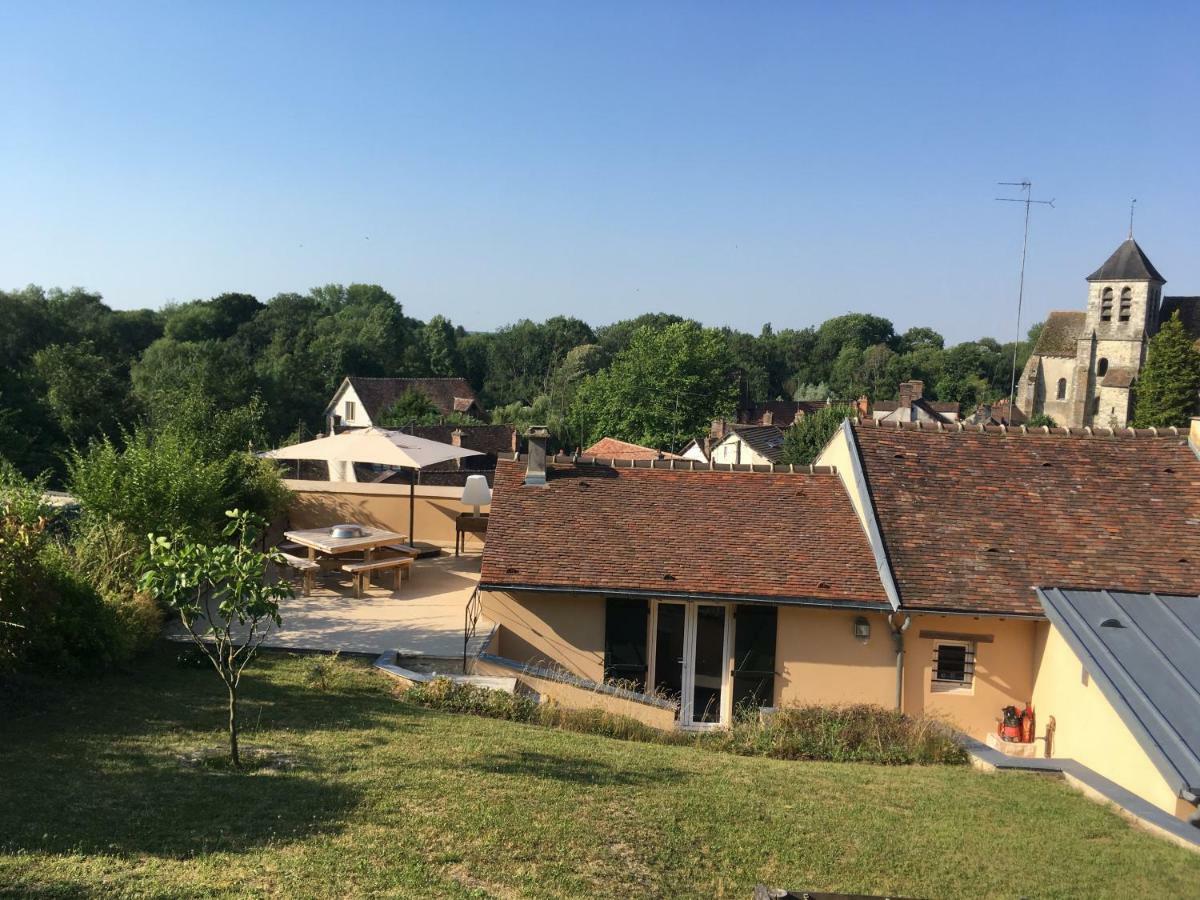 Le Clos Du Point De Vue Hotel Montigny-sur-Loing Exterior foto